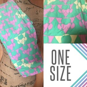 Lularoe Minnie Mouse leggings one size